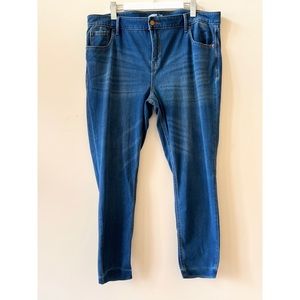 Old Navy Rock Star Super Skinny Jeans